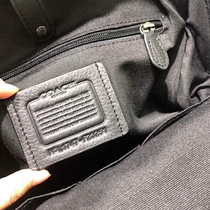 Picture of Coach Mens Bags _SKUfw149814461fw